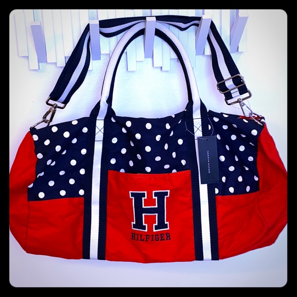 Tommy Hilfiger duffel bag with adjustable strap